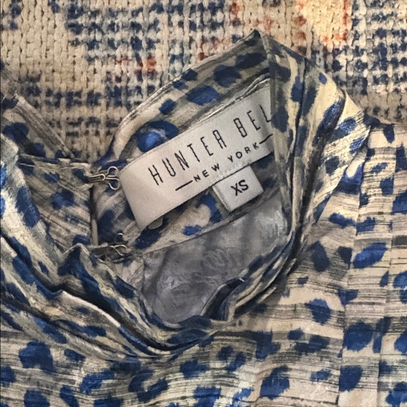 Hunter Bell Isabel Mock Neck Top SZ XS EUC - Picture 4 of 8